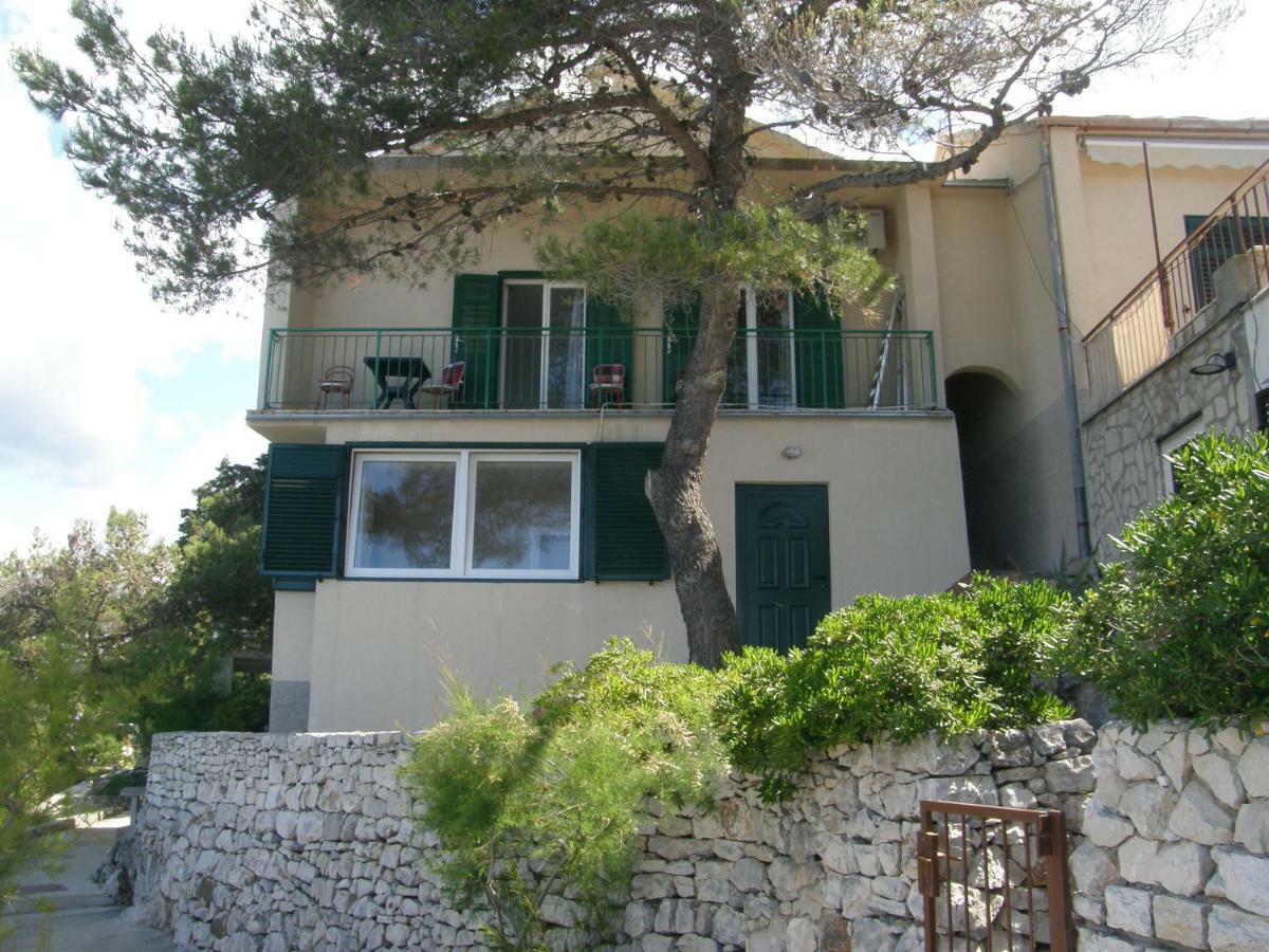 Apartment Vlasta Primosten Exterior photo